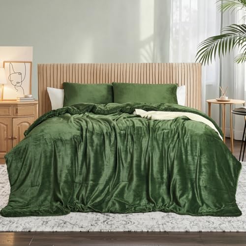 Forest Green Velvet Dynesett – Ultramykt vattert 3-delt sengesett